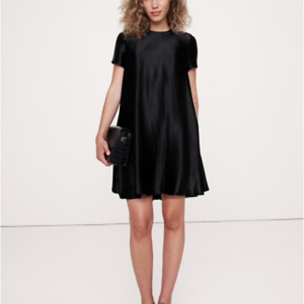 Banana Republic AURELIA SATIN TRAPEZE MINI DRESS black small